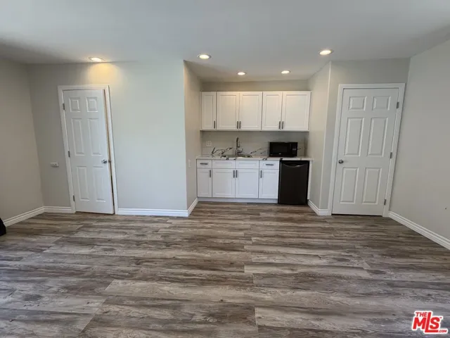 4747 Cartwright Avenue, Toluca Lake, California 91602