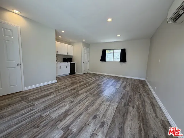 4747 Cartwright Avenue, Toluca Lake, California 91602