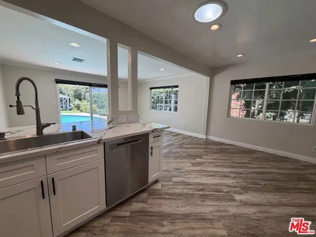 4747 Cartwright Avenue, Toluca Lake, California 91602