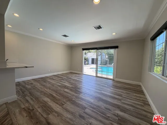 4747 Cartwright Avenue, Toluca Lake, California 91602