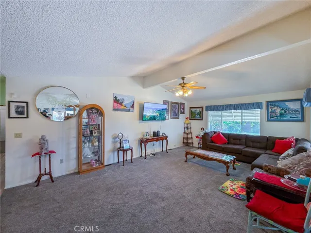 45465 E 25th Street 26, Lancaster, California 93535