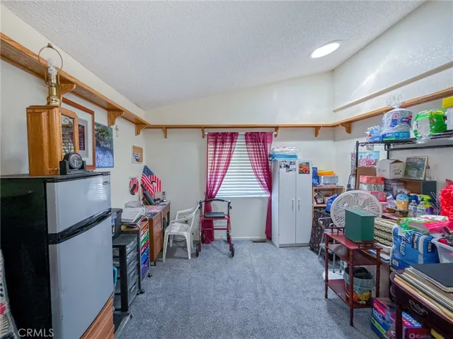 45465 E 25th Street 26, Lancaster, California 93535