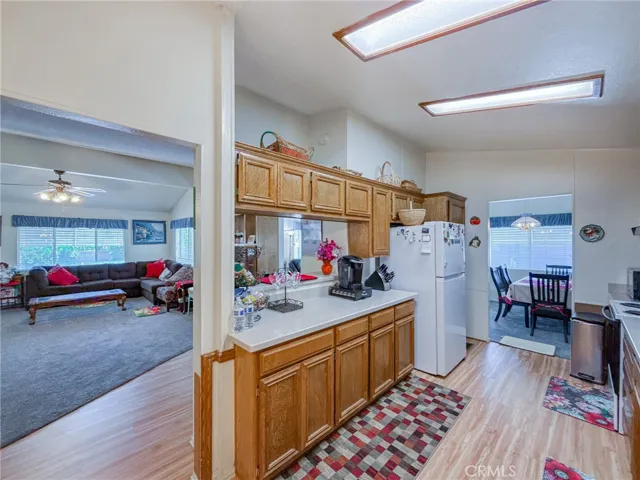 45465 E 25th Street 26, Lancaster, California 93535