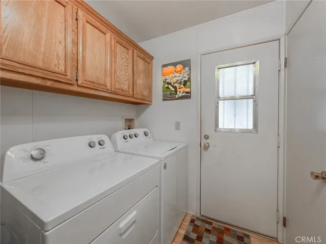 45465 E 25th Street 26, Lancaster, California 93535