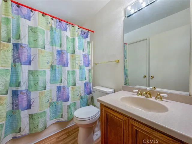 45465 E 25th Street 26, Lancaster, California 93535