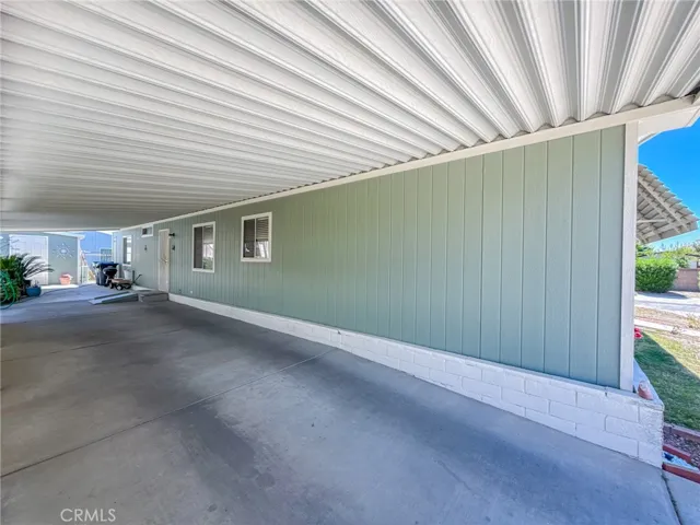 45465 E 25th Street 26, Lancaster, California 93535