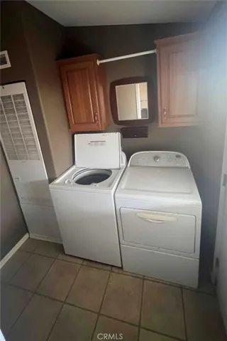 20652 Lassen 51, Chatsworth, California 91311