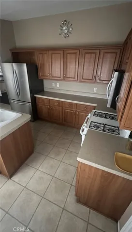 20652 Lassen 51, Chatsworth, California 91311