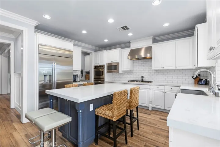 6 Gardenia Street, Ladera Ranch, California 92694