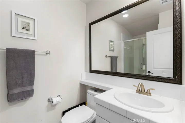 6 Gardenia Street, Ladera Ranch, California 92694