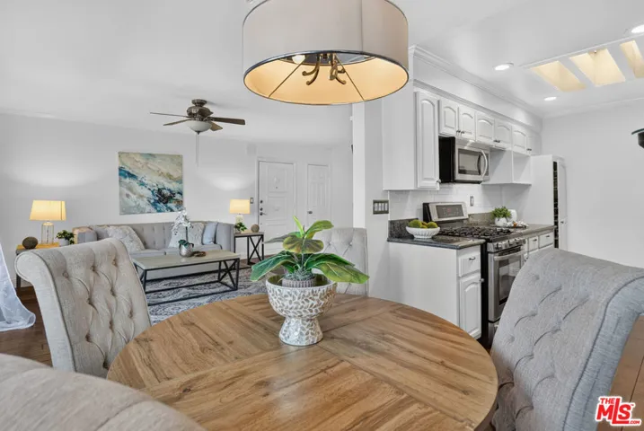 944 11th Street 9, Santa Monica, California 90403