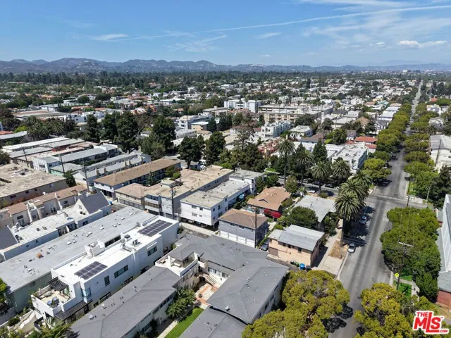 944 11th Street 9, Santa Monica, California 90403