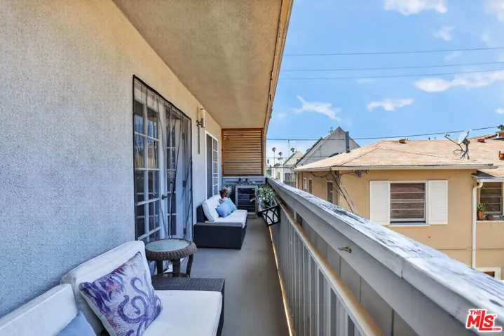 944 11th Street 9, Santa Monica, California 90403