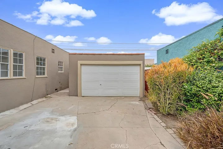 1515 E Walnut Way, Long Beach, California 90813