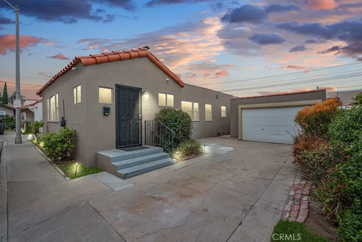 1515 E Walnut Way, Long Beach, California 90813