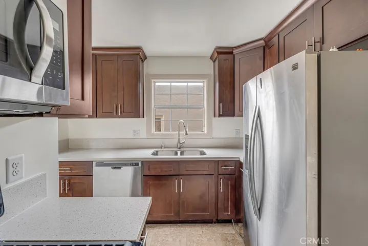 1515 E Walnut Way, Long Beach, California 90813