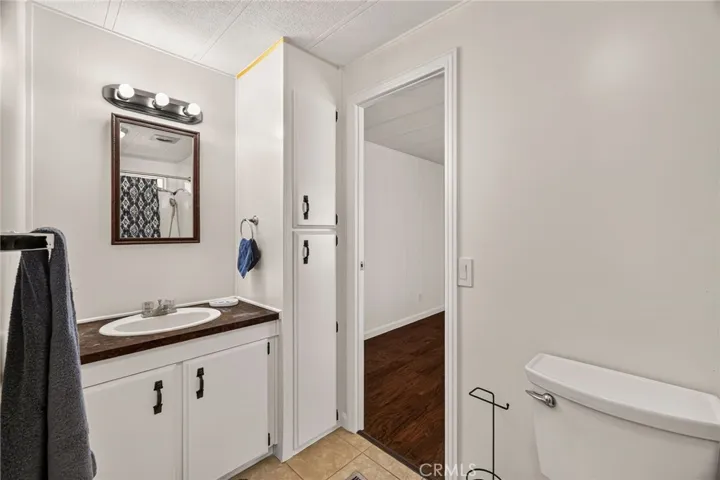 Guest bathroom
