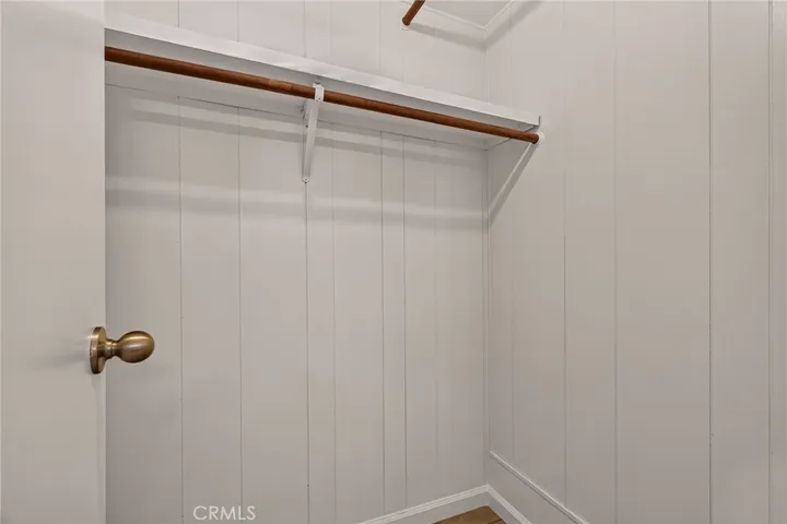 Walk in closet
