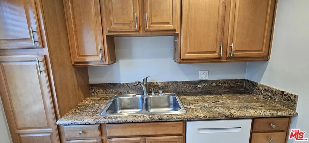 1227 S Holt Avenue 4, Los Angeles, California 90035