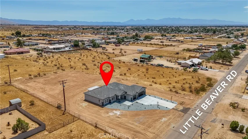 22819 Little Beaver Road, Apple Valley, California 92308