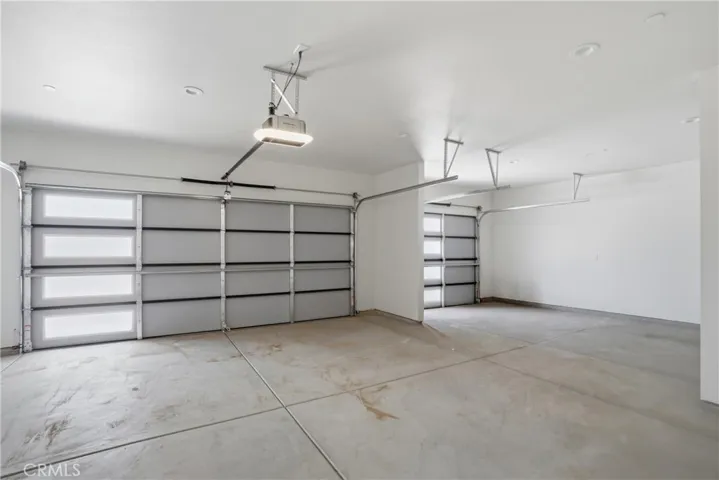 22819 Little Beaver Road, Apple Valley, California 92308