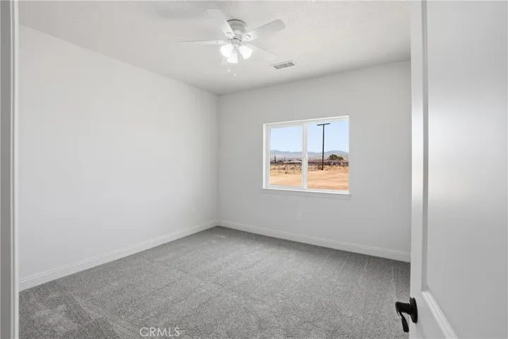 22819 Little Beaver Road, Apple Valley, California 92308
