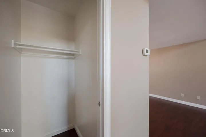 P1085982