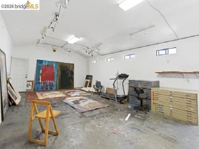 4105 Gregory St, Oakland, California 94619