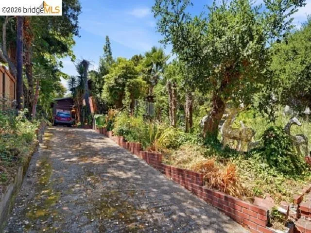 4105 Gregory St, Oakland, California 94619