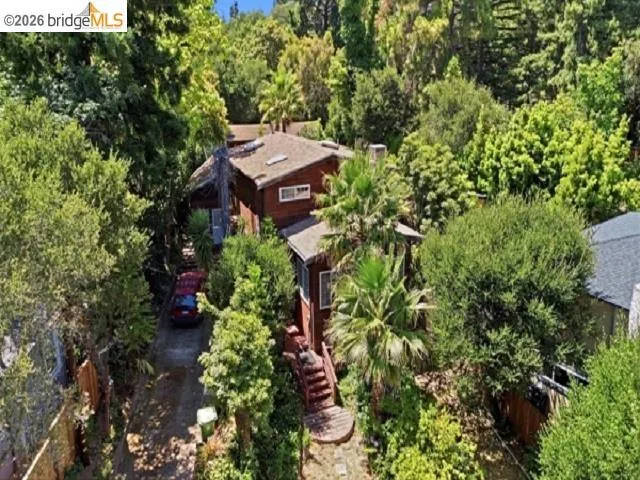 4105 Gregory St, Oakland, California 94619