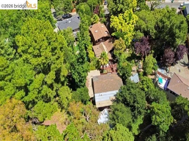 4105 Gregory St, Oakland, California 94619