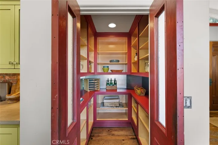 2072 Royal Way, San Luis Obispo, California 93405