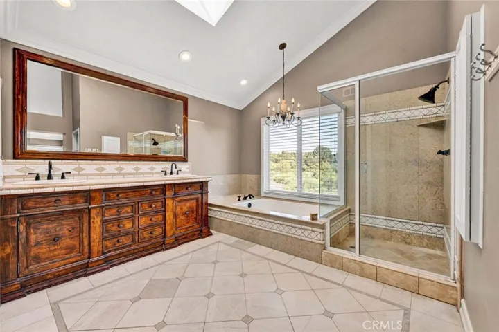 1825 Orange Park, Orange, California 92867