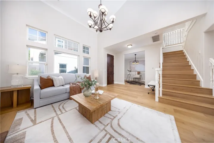 134 S Greenwood, Pasadena, California 91107