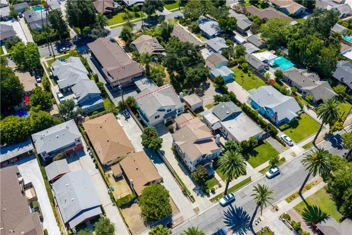 134 S Greenwood, Pasadena, California 91107