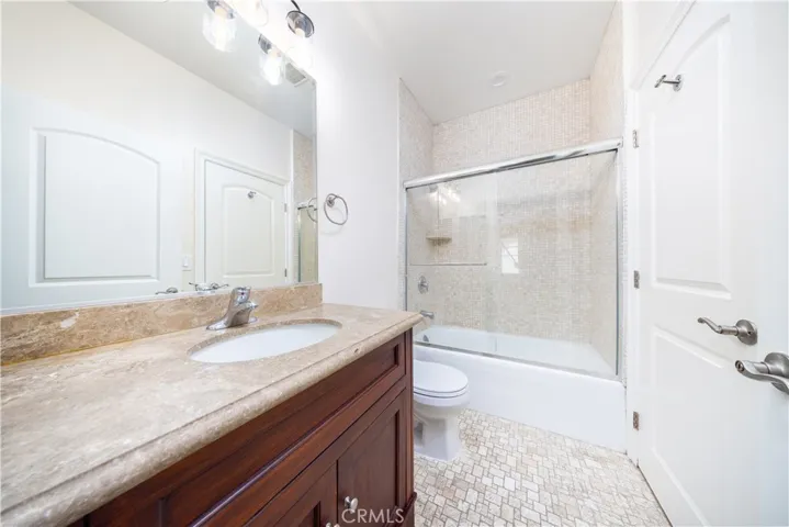 134 S Greenwood, Pasadena, California 91107