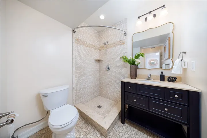 134 S Greenwood, Pasadena, California 91107