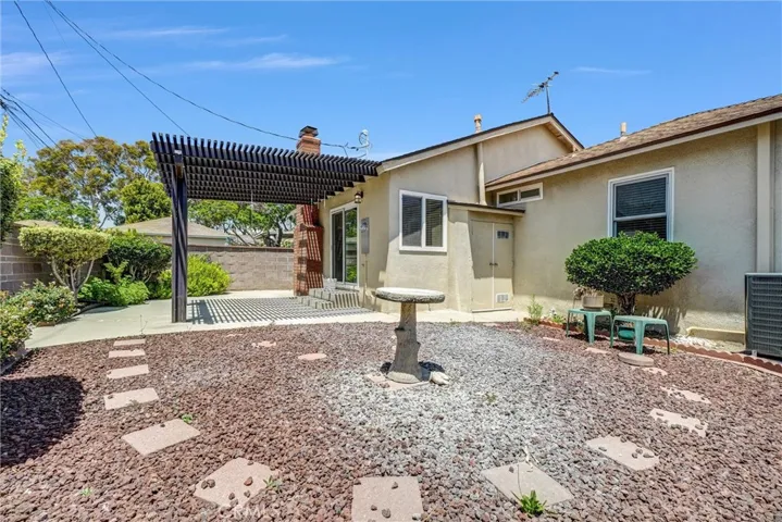 4847 Ocana, Lakewood, California 90713