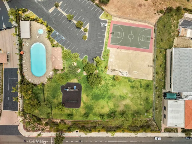 19784 Yosemite Circle, Porter Ranch, California 91326