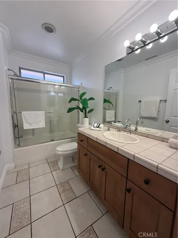 19784 Yosemite Circle, Porter Ranch, California 91326