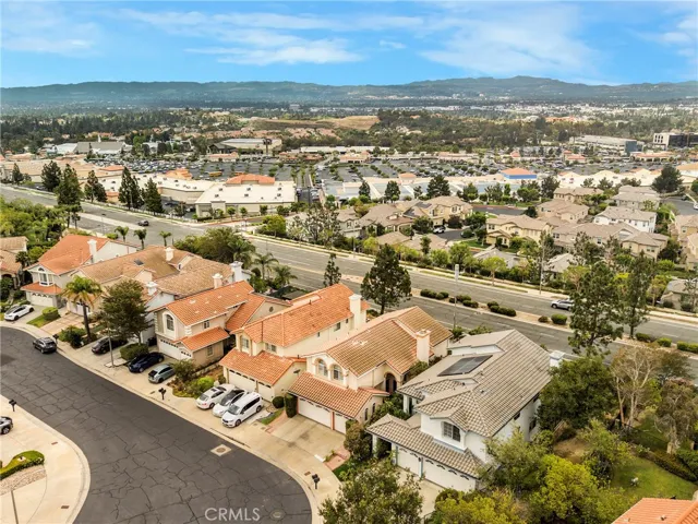 19784 Yosemite Circle, Porter Ranch, California 91326