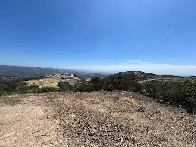 2563 Woodland Heights Glen, Escondido, California 92026