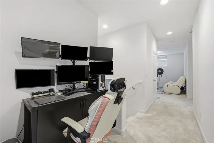7022 Calla Lily 3, Fontana, California 92336
