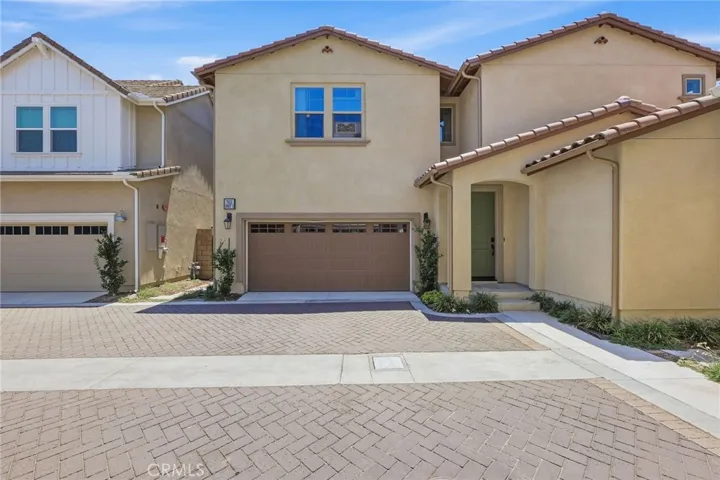 7022 Calla Lily 3, Fontana, California 92336