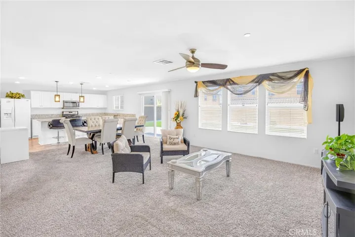 14482 Sweetgrass Place, Victorville, California 92394