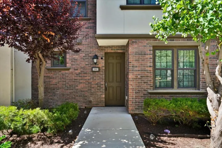 1991 Barcenilla Lane, Pleasanton, California 94588
