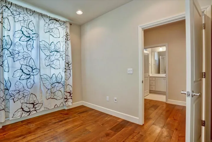 1991 Barcenilla Lane, Pleasanton, California 94588