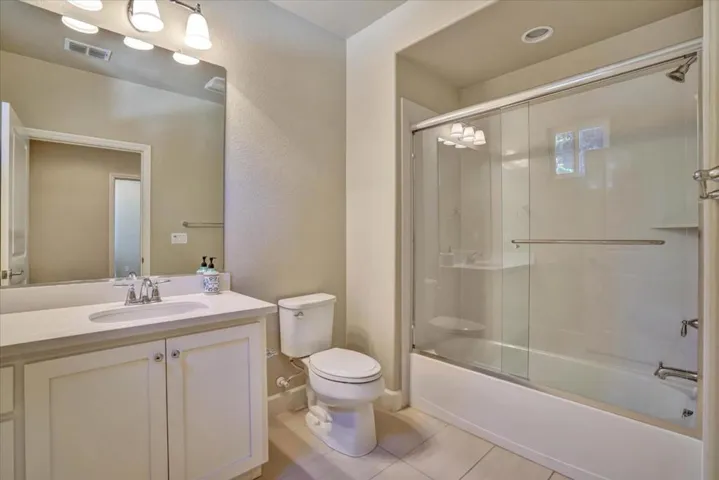 1991 Barcenilla Lane, Pleasanton, California 94588
