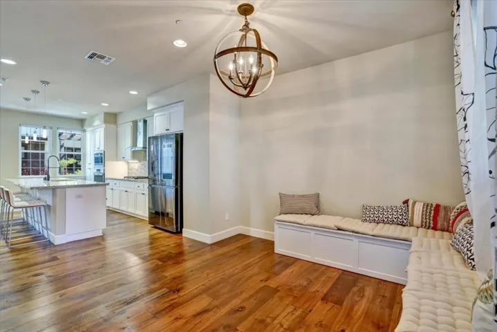1991 Barcenilla Lane, Pleasanton, California 94588
