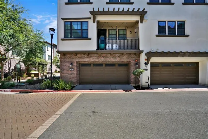 1991 Barcenilla Lane, Pleasanton, California 94588